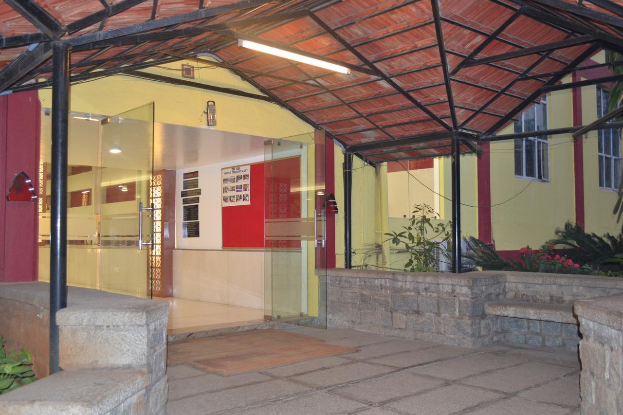 The Club Ξενοδοχείο Μπανγκαλόρ Εξωτερικό φωτογραφία